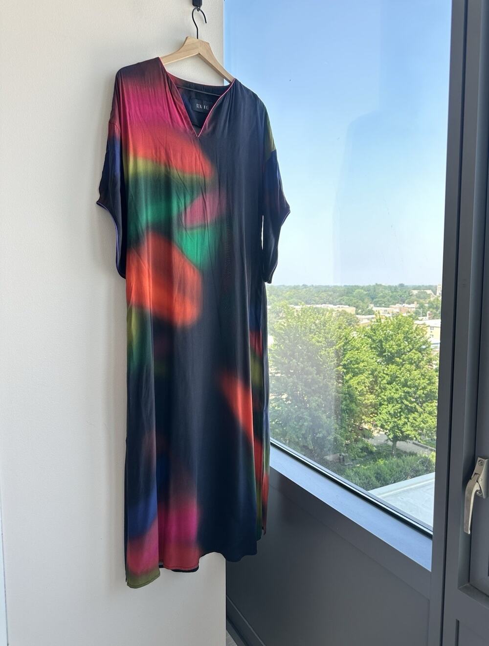 OZAN N KÜ Maxi Dress Long V-Neck Abstract Multicolor Pullover One Size